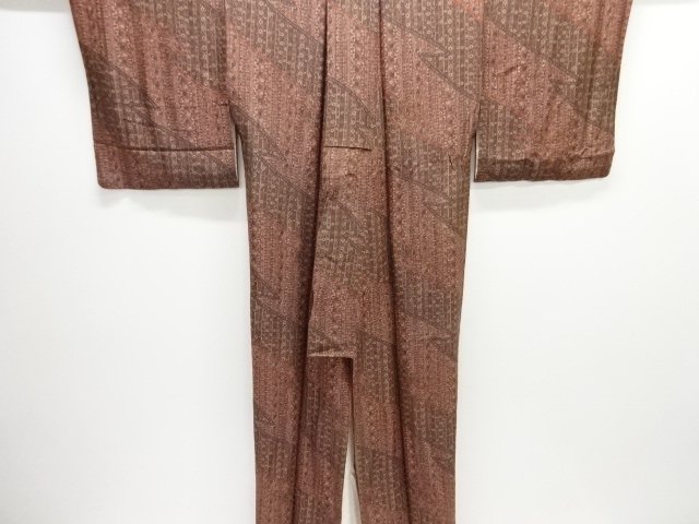  縮緬地　花更紗模様小紋着物